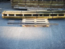 Armeringsskinne plast 20 mm