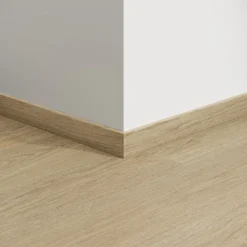 BerryAlloc sokkellist Charme Light Natural 2,4m