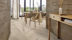 Boen Parkett Fiskeben Eik Pale White
