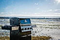 Broil King Baron 420 gassgrill med fire brennere og 12,4 kW