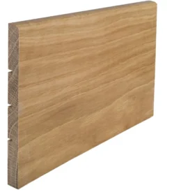 Eik 11x140 feielist lakkert