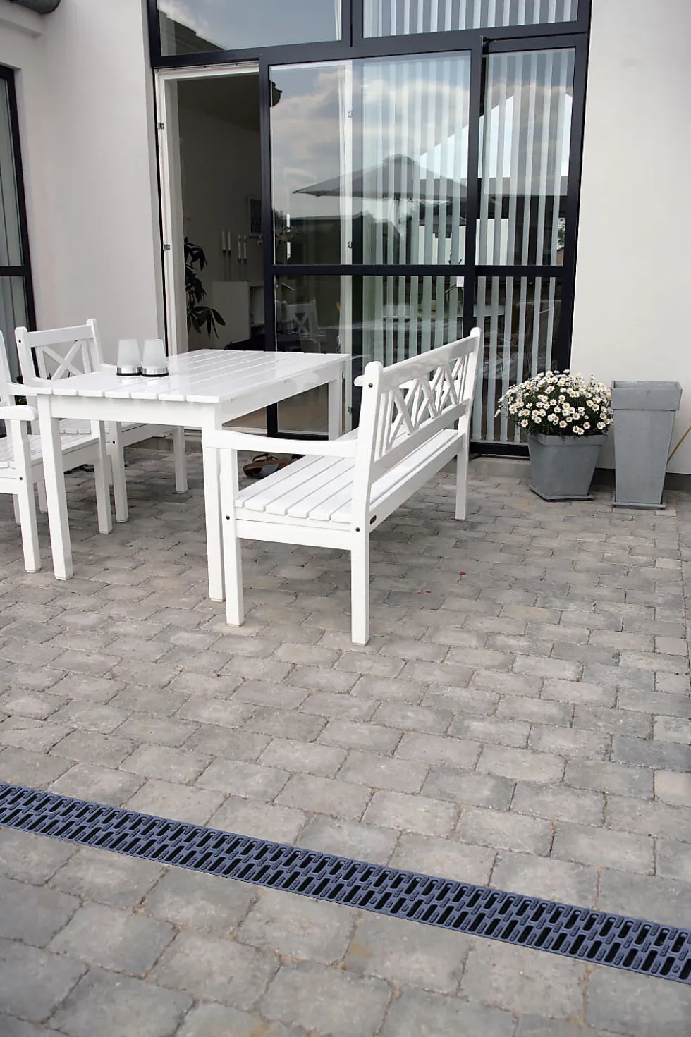 Endevegg m/stuss 110mm euroline/hexaline produsert i plast