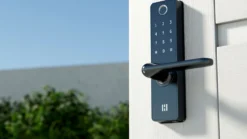 Heimgard smart dørlås med fingeravtrykk sort