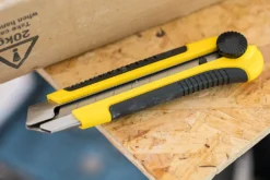 Kniv 25 mm Brekk-Av Snap Off Blade