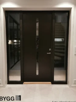Sidefelt ytterdør Hovdeby med frostet glass hvit 40x200 cm