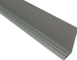 Sokkellist med bunnspor 2400 mm