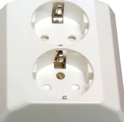 Stkkontakt 2-V M/J innfelt polarn