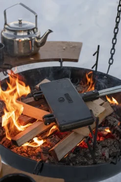 Toastjern i støpegods
