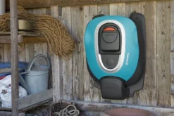 Veggoppheng for robotgressklipper