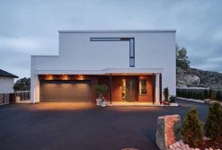 Ytterdør Hovdeby kompakt 100x210 cm frostet glass svart høyre